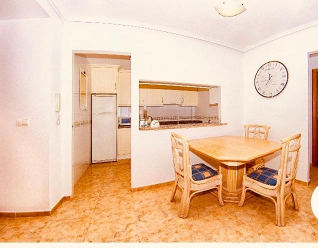 Apartment La Mata Beach, Τορεβιέχα Εξωτερικό φωτογραφία